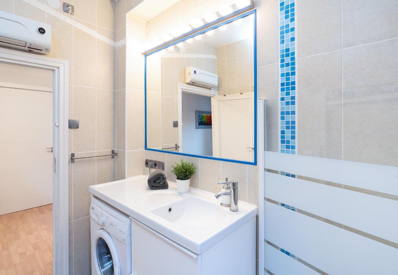 Housingleon - Apartamento Plaza Mayor Bagian luar foto